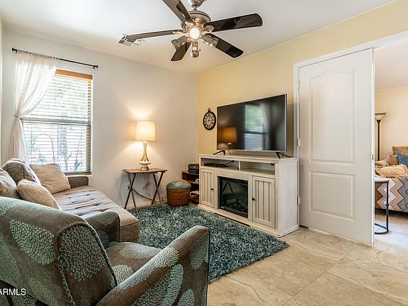 5th image of 1062 E Saddle Way