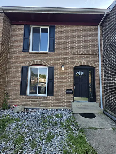 312 E Edgewater Way Photo 1