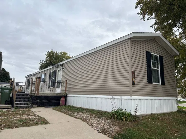 709 2nd St NE Trlr 10, Dyersville, IA 52040