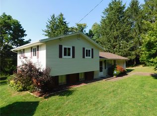 215 Newell Rd, Fayette City, PA 15438