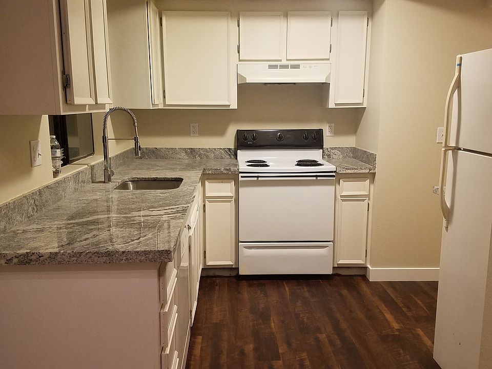 Granite Kitchen