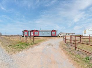 24065 E 957th Rd, Weatherford, OK 73096