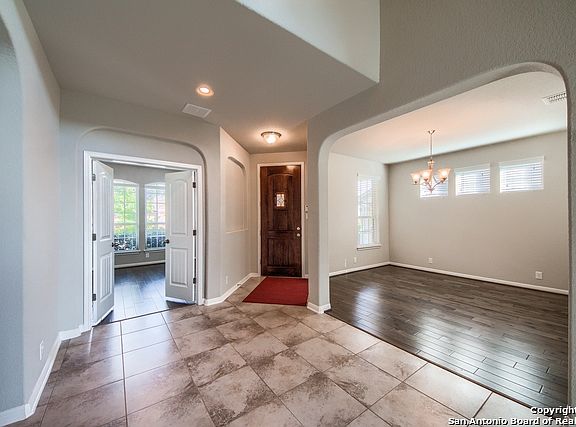 5th image of 30823 Schlather Ln