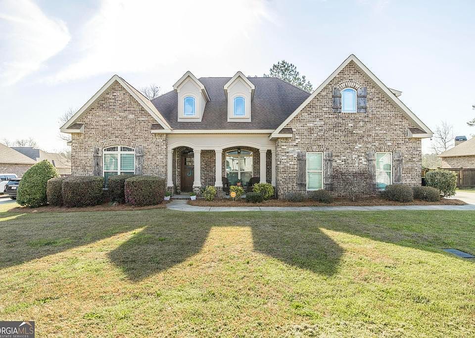1st image of 104 Prince Plaza Dr