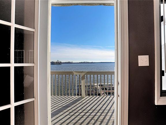 2nd image of 102 Clarendon Dr APT 312