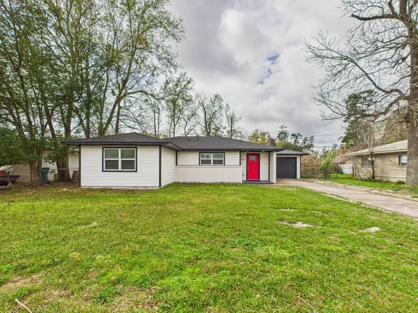 2025 Coronado Pl, Orange, TX 77630