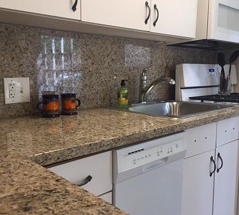 5th image of 3935 Vineland Ave APT 18