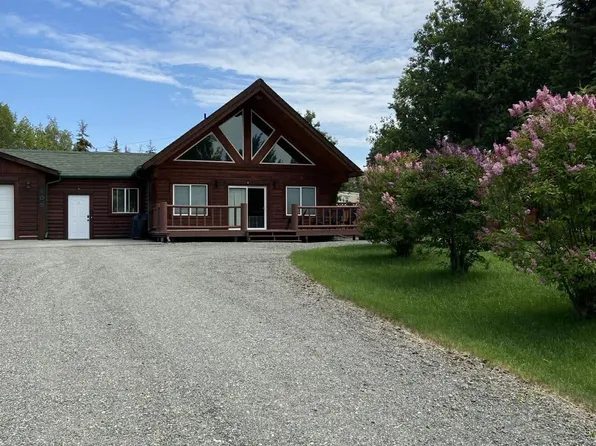 105 Phillips Dr, Kenai, AK 99611