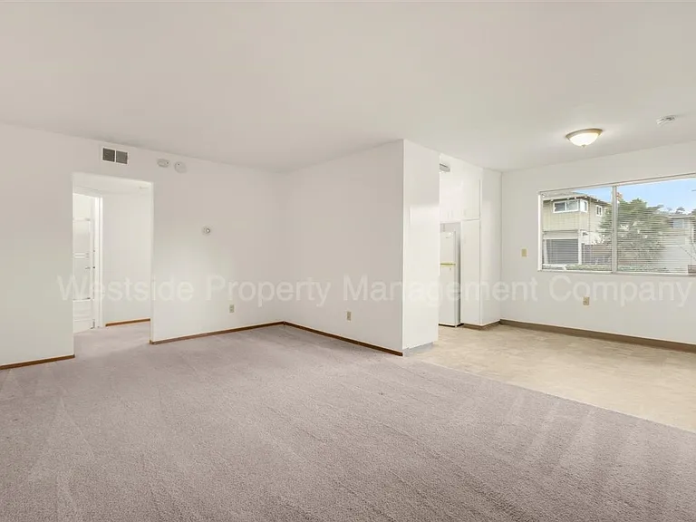 116 Towne Ter #1 — Photo 1
