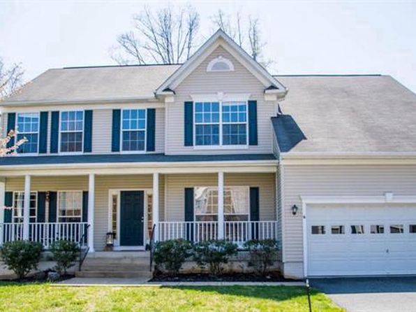 6 Saint Stephens Ct