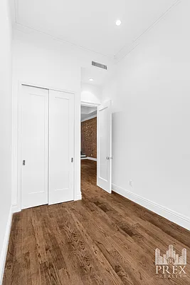 Rented by PREX Realty Corp | media 27