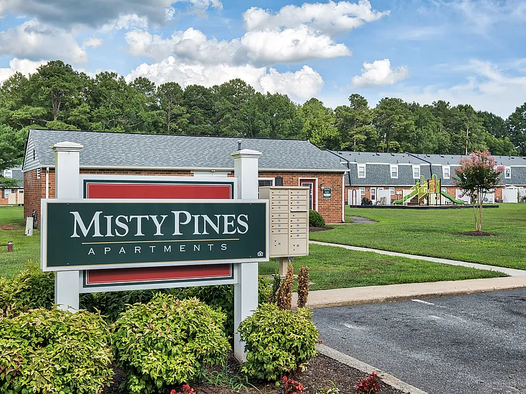 Misty Pines Apartments — Photo 12