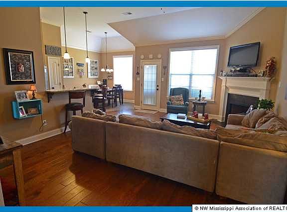 4th image of 7837 Emily Hill Ln