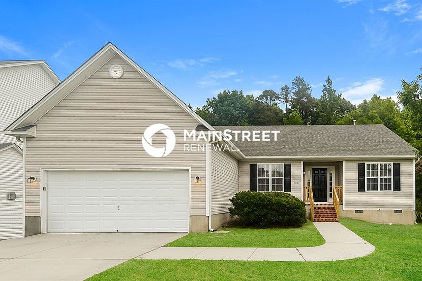 1st image of 3027 Canterbury Park Dr