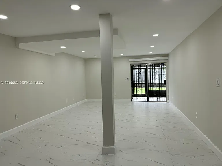 140 NW 87th Ave #G111 — Photo 1
