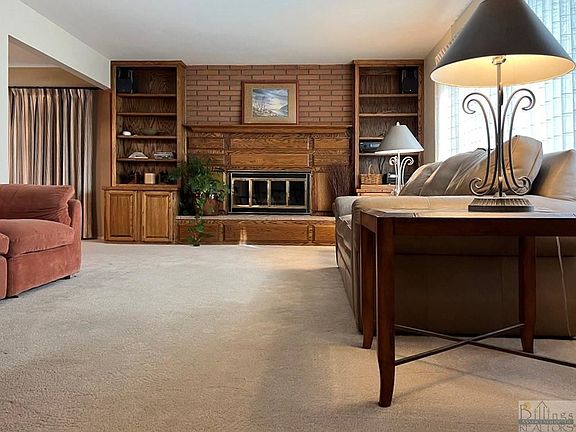 3rd image of 3110 Reimers Park Dr