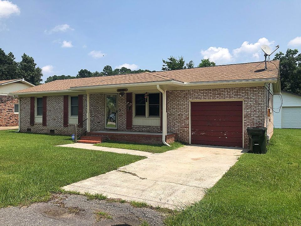 1st image of 250 Mary Scott Dr