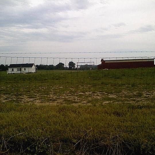 2nd image of 9727 Tripp Rd