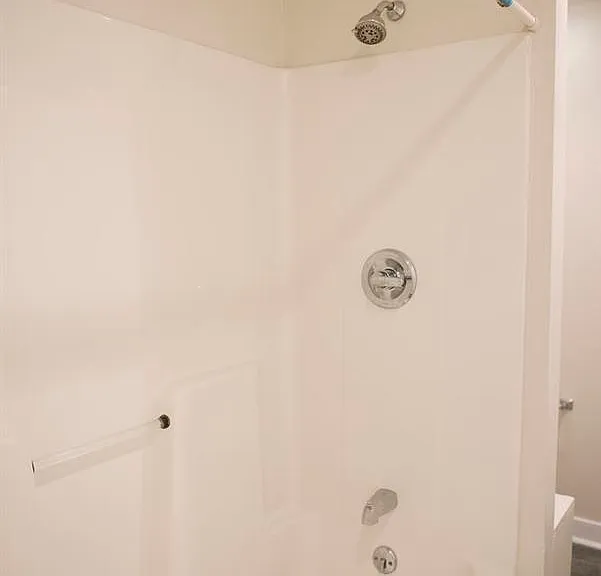 301 S Pine St #B — Photo 10