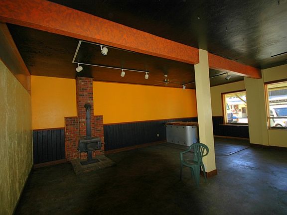 Bring your plans to this fabulous location in famous Winthrop Washington.