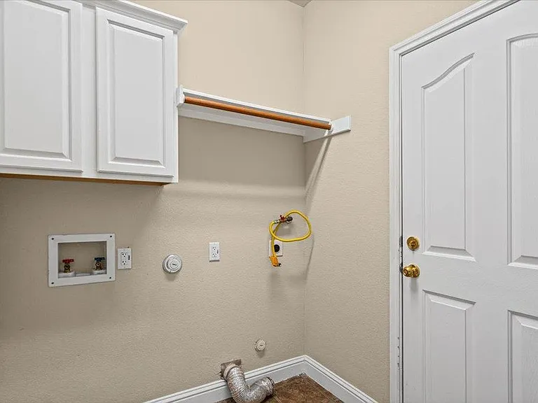 6925 Larue Belle Cv — Photo 17