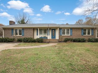 102 Harris Dr, Greer, SC 29651