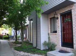 1017 N Linden St, Normal, IL 61761