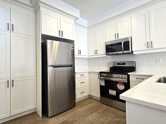 2nd image of 115 Avani Ave