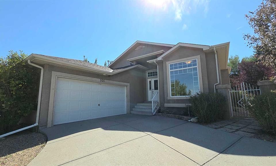 1st image of 101 Edgebrook Grv NW