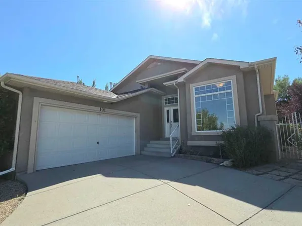 101 Edgebrook Grv NW, Calgary, AB T3A 5V1