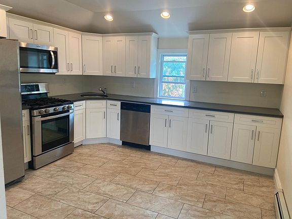 2nd image of 9466 224th St