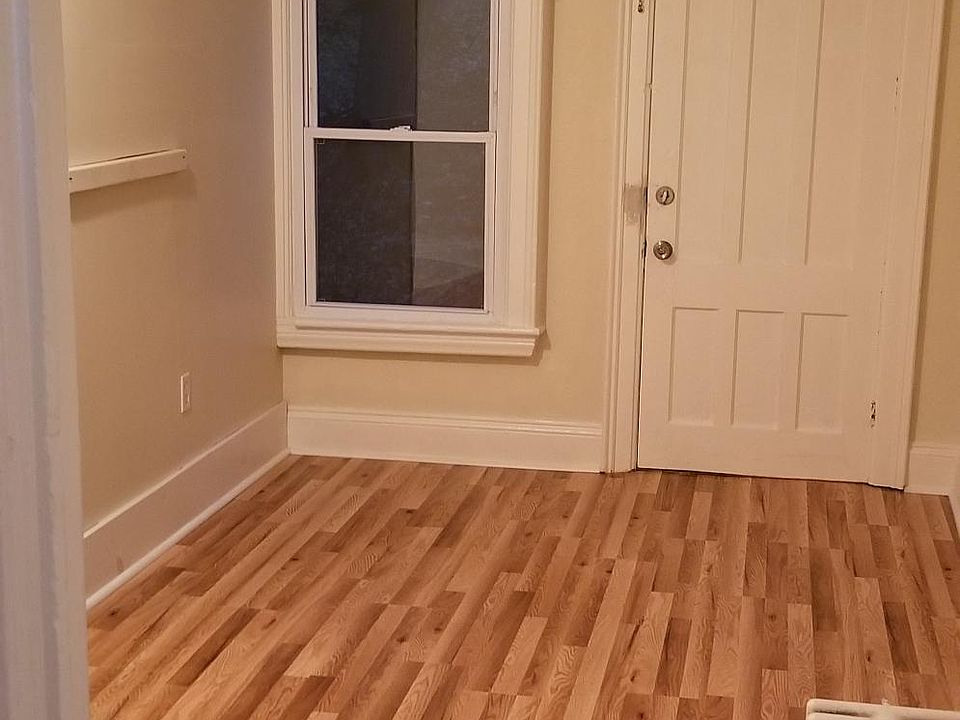 1st image of 34 Grant Ave Fl 2