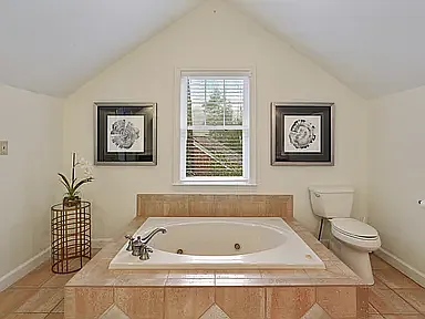 882 Wildwood Rd NE — Photo 10