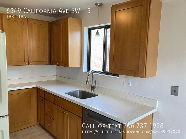 6549 California Ave SW #5 — Photo 6