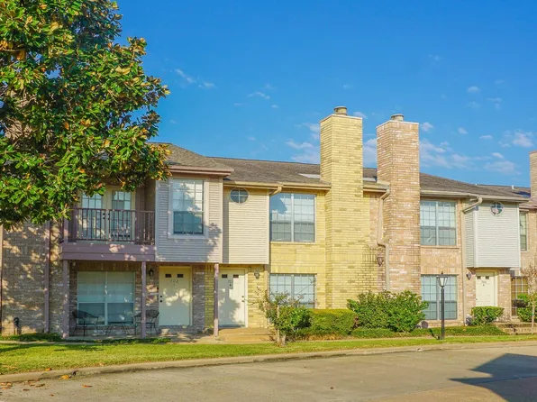 3100 Jeanetta St APT 703, Houston, TX 77063