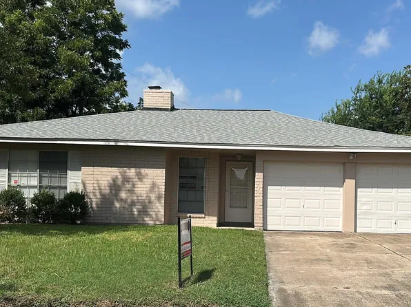 7743 Water Park Ln, Houston, TX 77086