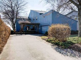 47790 Harbor Dr, Chesterfield, MI