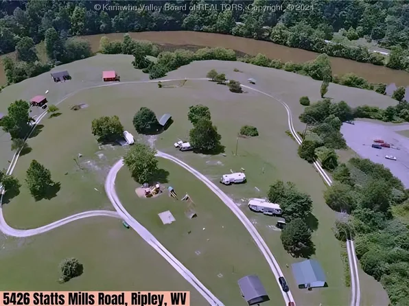 5426 Statts Mls, Ripley, WV 25271