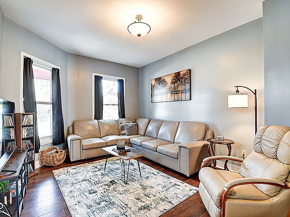 5th image of 2831 Guilford Ave