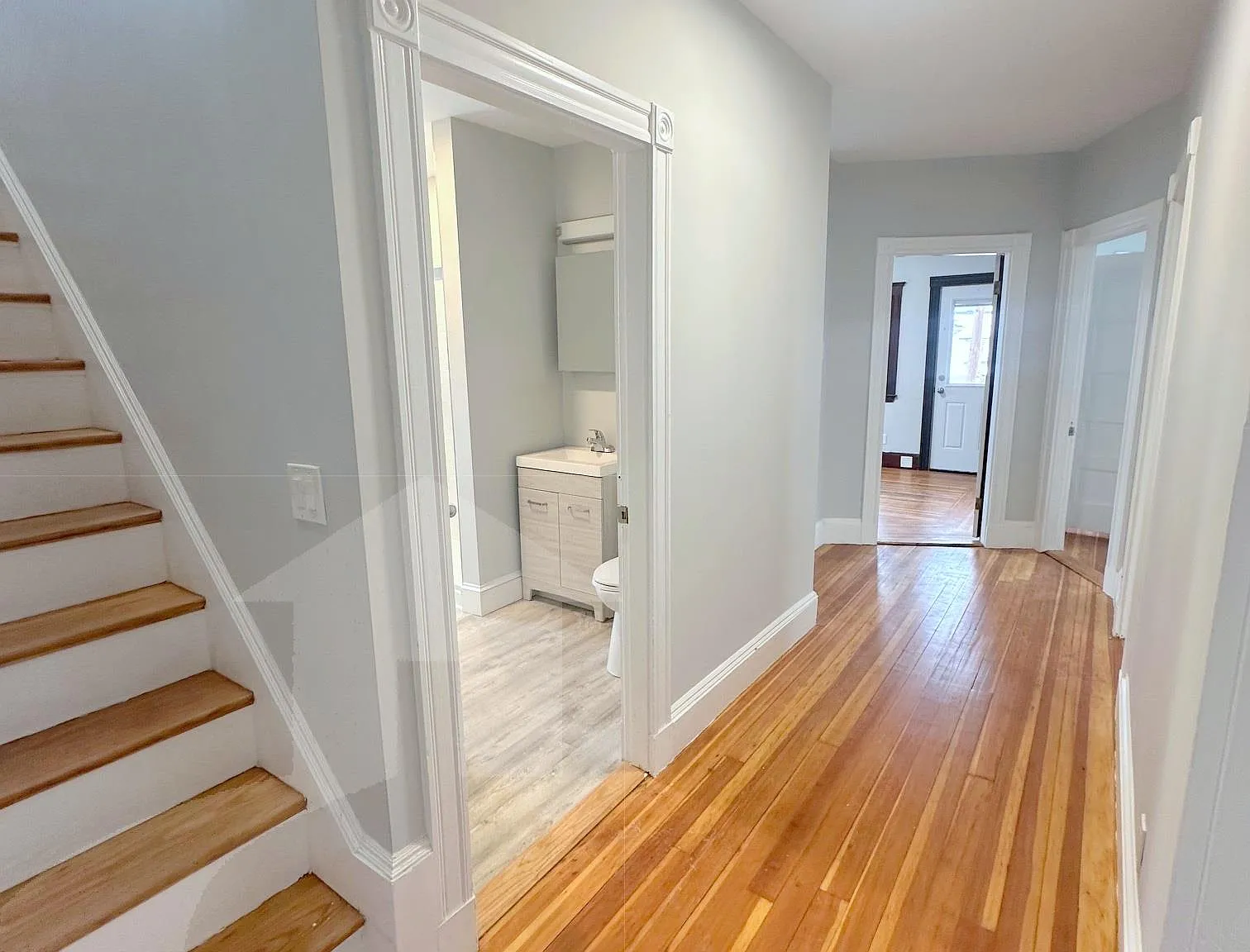 4 bed, 1800 sqft, $5,000 — Photo 4