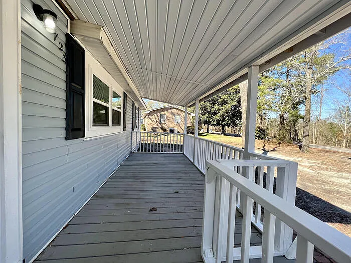 3 bed, 2.0 bath, 1265 sqft, $1,350 — Photo 3