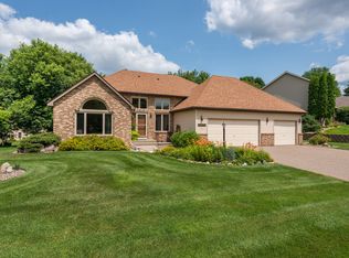 2299 Snowshow, Maplewood, MN 55119
