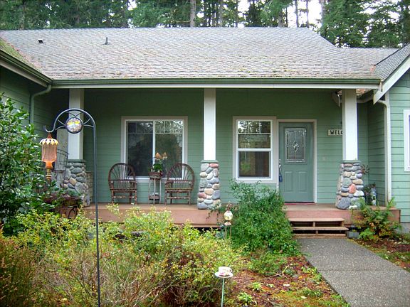 2nd image of 2721 85th Ct NE