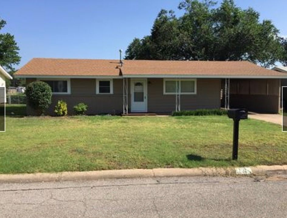 1st image of 202 Hoover Cir