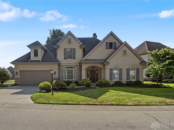 166 Barrington Village Dr, Xenia, OH 45385