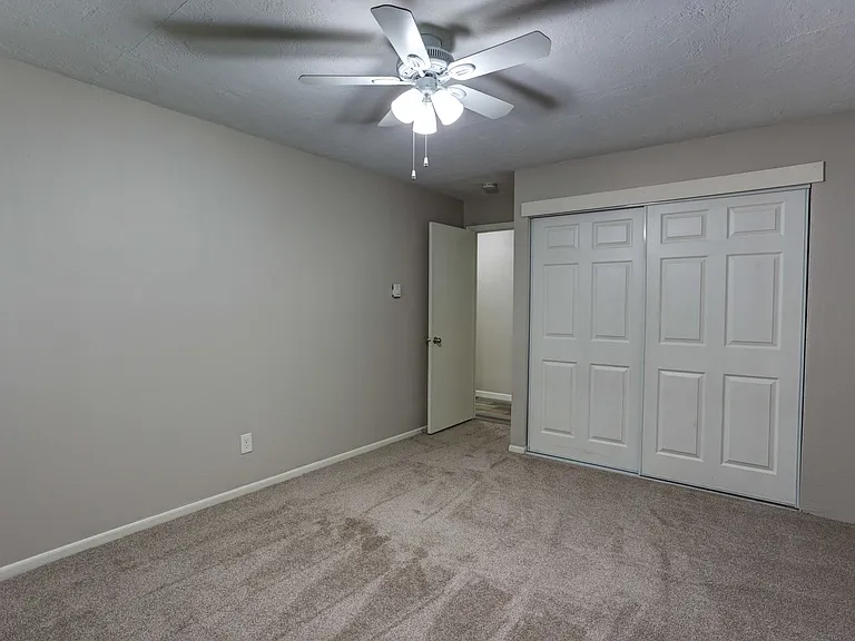 Sierra Terrace — Photo 49