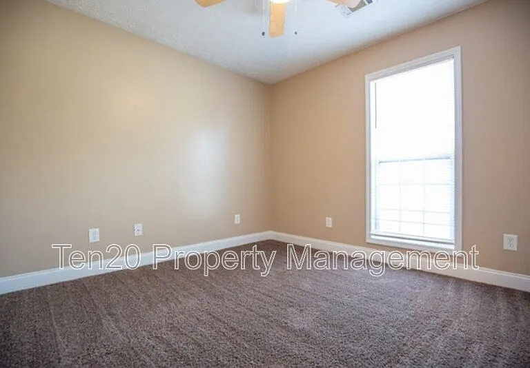 11036 Lee Road 240 — Photo 5
