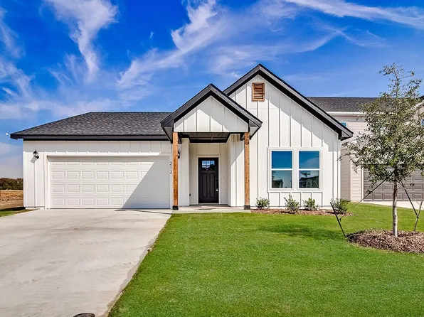 212 Marble Creek Dr, Fort Worth, TX 76131
