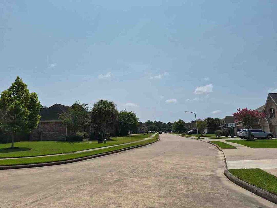 1st image of 211 King Palms Way