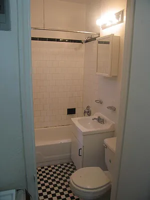 Rented by DSA Realty | media 21